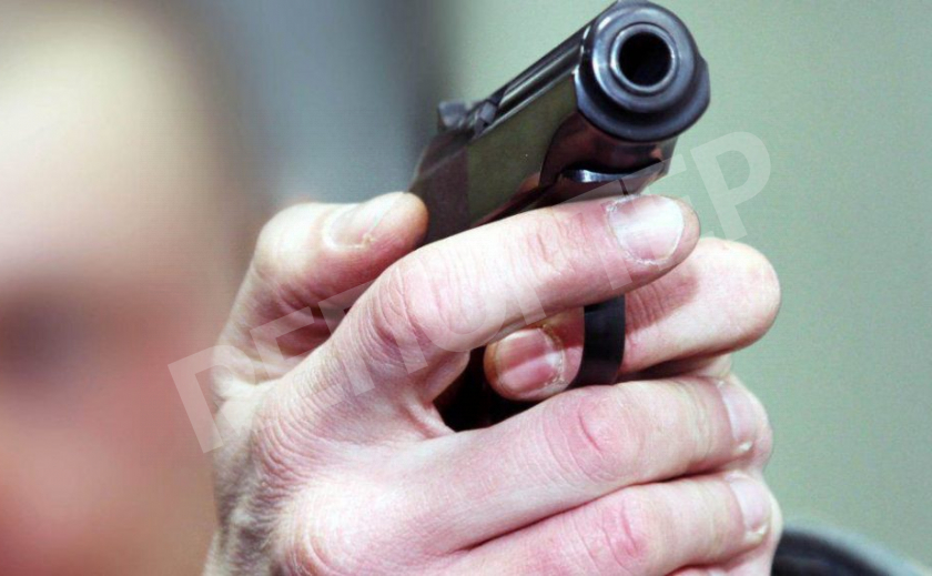 Запорожские полицейские обстреляли сотрудника ГБР