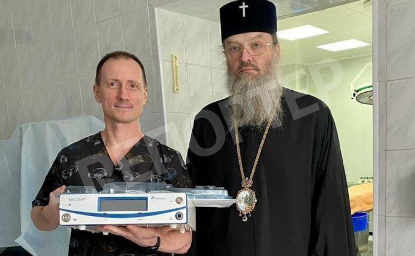 Запорожские верующие передали оборудование для детской хирургии