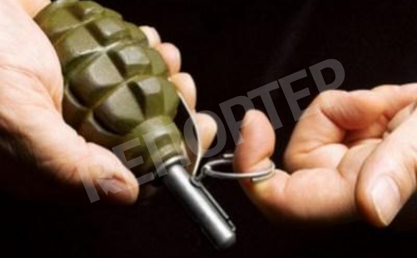 Пьяный запорожский террорист хотел расплатиться в магазине гранатой
