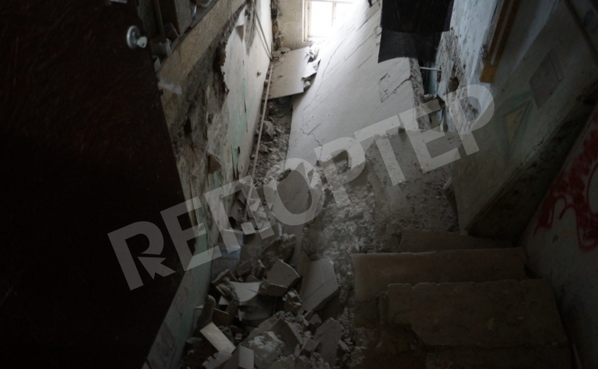 В центре Запорожья разрушилась многоэтажка, есть пострадавшие