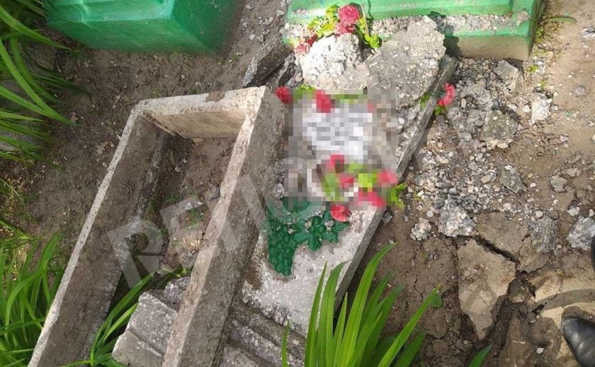 Под Запорожьем вандал надругался над могилами Под Запорожьем вандал надругался над могилами