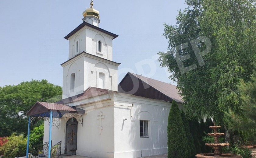 Под Запорожьем уголовник обокрал церковь Под Запорожьем уголовник обокрал церковь