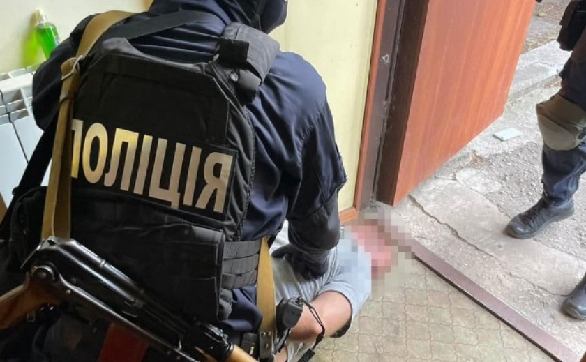 Харьковские полицейские накрыли мошеннический колл-центр в Запорожье
