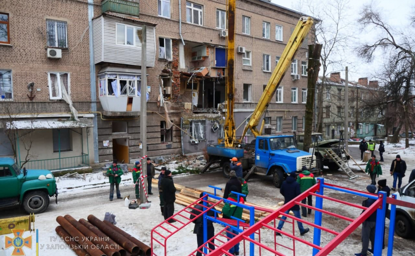 Жители взорвавшегося дома в Запорожье возвращаются в свои квартиры