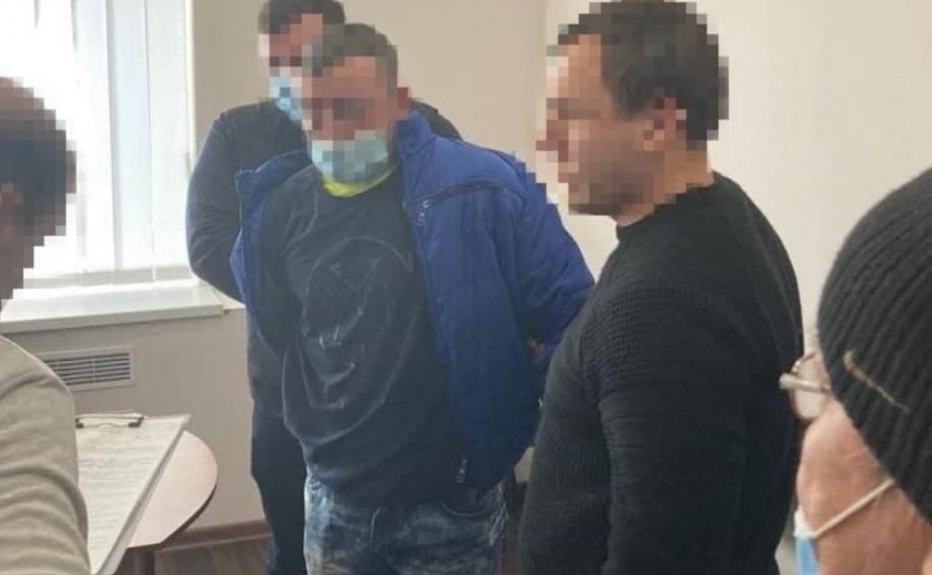 В Запорожье местный житель пытался подкупить начальника полиции