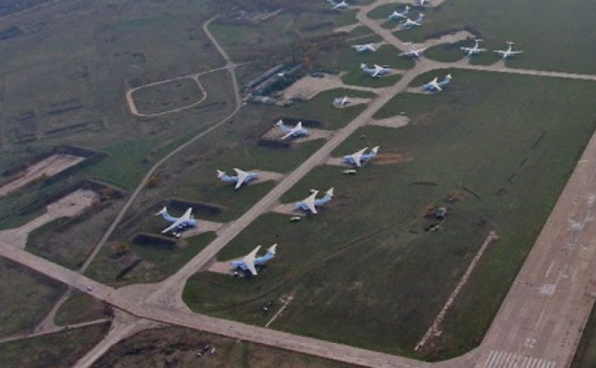 ВСУ четвертый раз разгромили технику РФ на аэродроме в Мелитополе