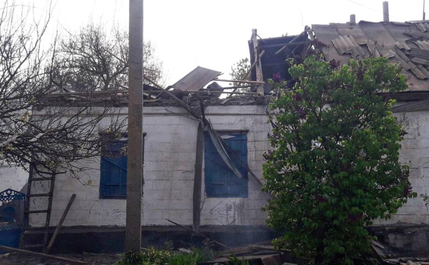 Обстрел Гуляйполя: повреждены дома мирных жителей, двое травмированы, один погибший