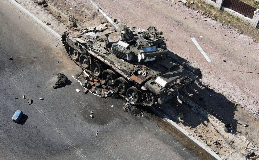 В Запорожье «Азов» и артиллерия ВСУ уничтожили ангар с российской техникой