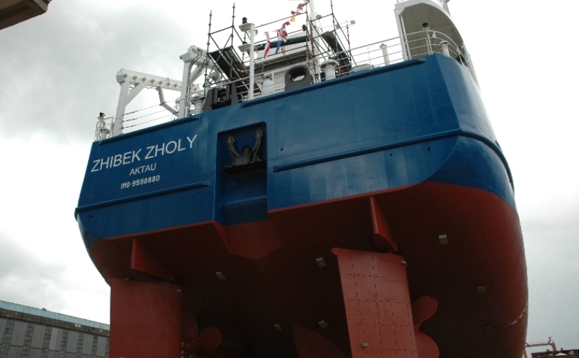 Украина потребовала от Турции арестовать грузовое судно, вывозящее украинское зерно из Бердянска