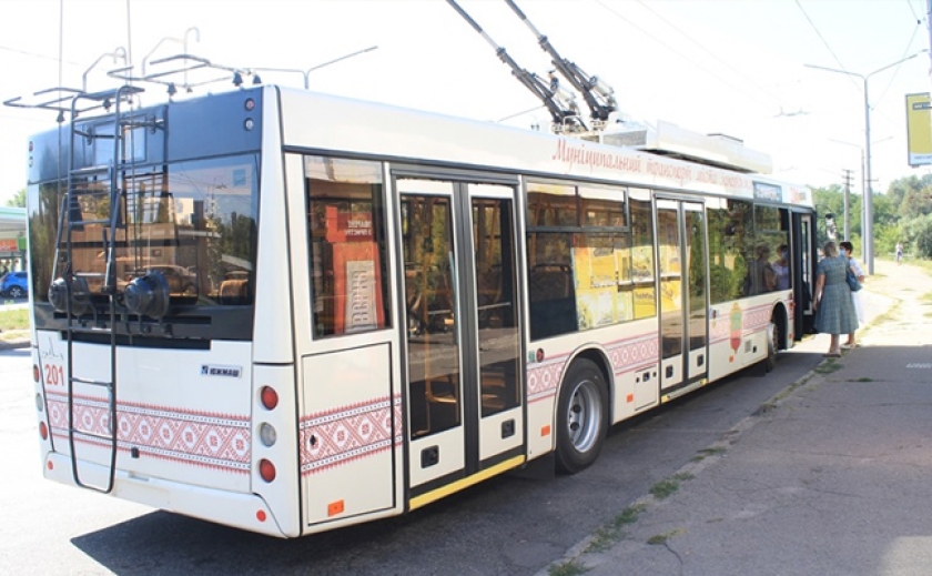 По многочисленным просьбам: В Запорожье продлили работу электротранспорта и автобуса №39