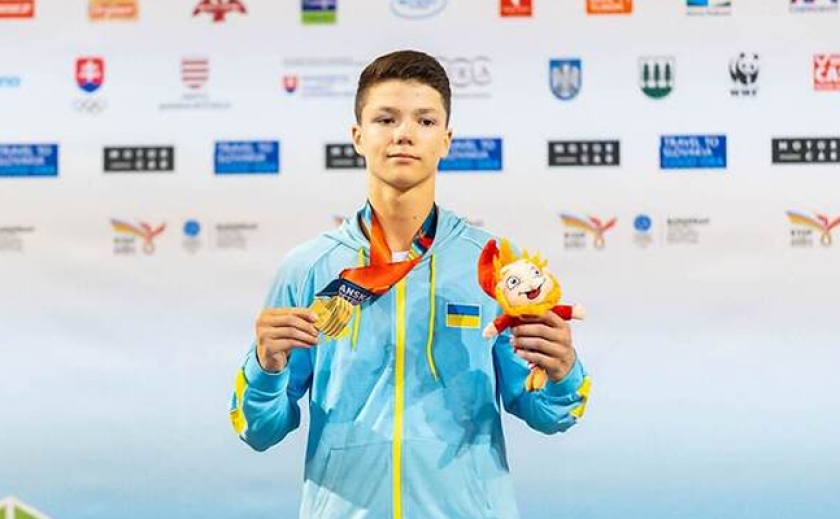 Гімнаст Радомир Стельмах з Запоріжжя завоював найбільше медалей на ЄЮОФ-2022 серед українців