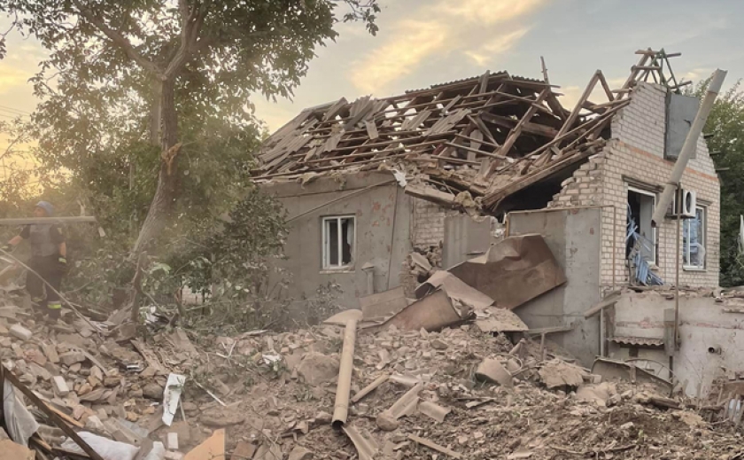 Загинула жінка та 2 збиті ракети: О 4-й ранку російські війська обстріляли околиці Запоріжжя