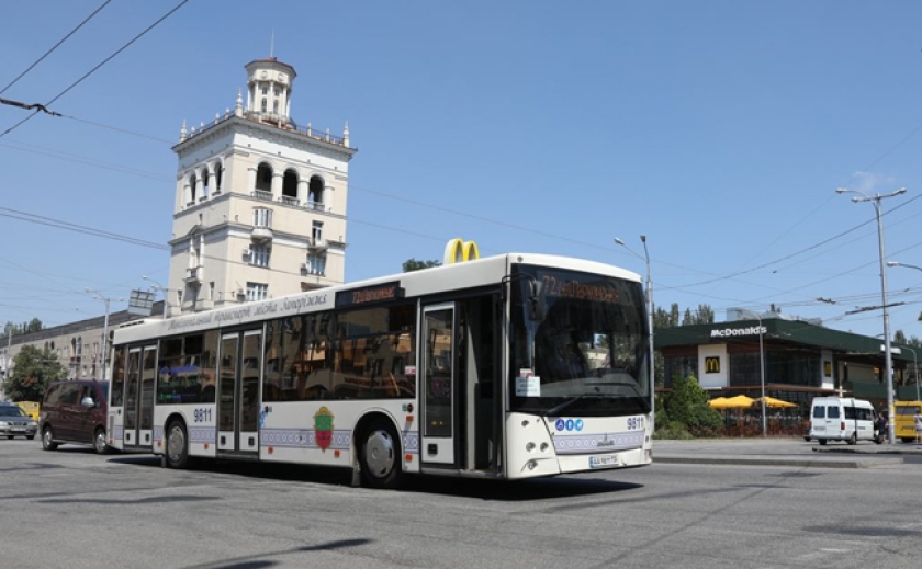 На численні прохання мешканців: В Запоріжжі відновлює роботу автобусний маршрут №72