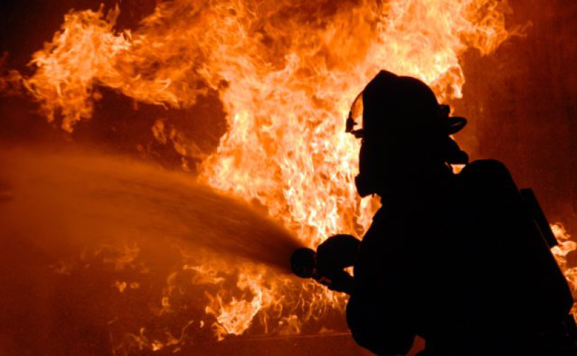 Порушення правил пожежної безпеки під час використання газового обладнання: у Запоріжжі зайнявся житловий будинок