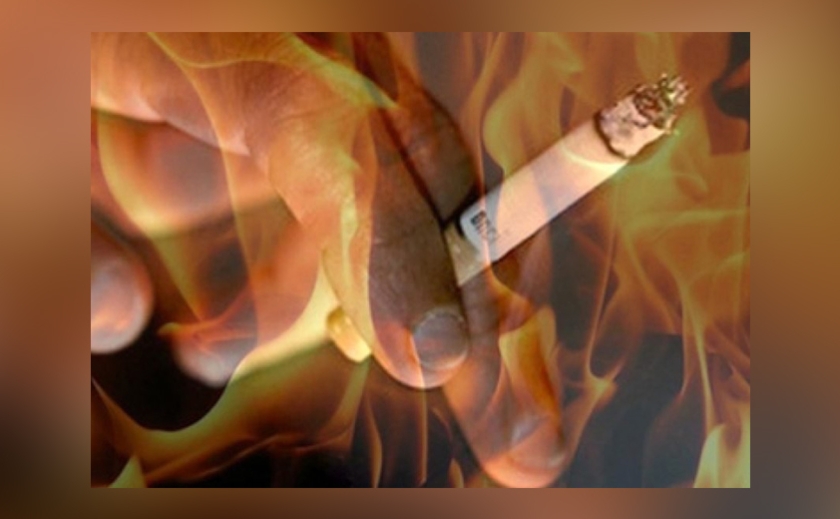 Необережність під час паління призвела до смертельної пожежі в одному з районів Запоріжжя