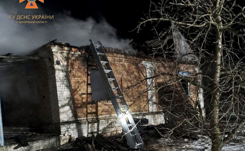 На пожежі у Запоріжжі загинув 47-річний власник будинку