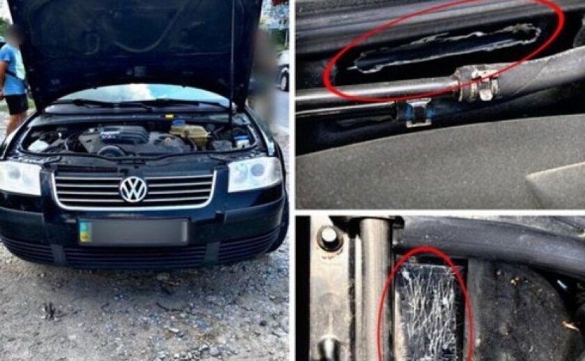 Патрульні Запоріжжя виявили автівку без VIN-номера та з підробленими документами