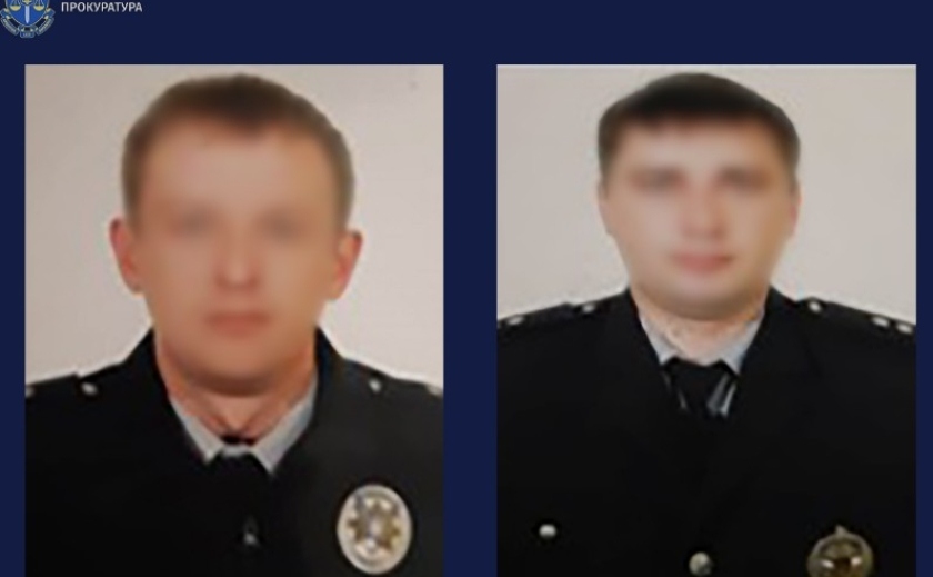Знущалися над мирним жителем Якимівки та вимагали гроші за припинення протиправних дій відносно нього: підозрюються два окупаційні «правоохоронці»