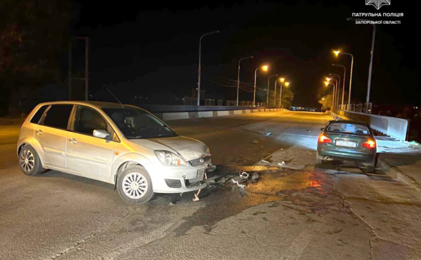 Не пропустив зустрічне авто: подробиці ДТП у Комунарському районі Запоріжжя Не пропустив зустрічне авто: подробиці ДТП у Комунарському районі Запоріжжя