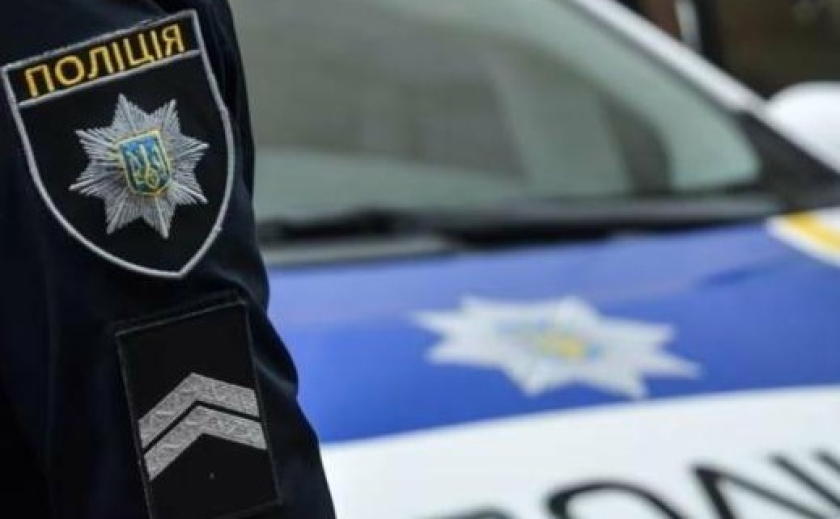 На Запоріжжі викрито правоохоронців, які систематично вимагали хабарі від водіїв та ухилянтів від мобілізації На Запоріжжі викрито правоохоронців, які систематично вимагали хабарі від водіїв та ухилянтів від мобілізації