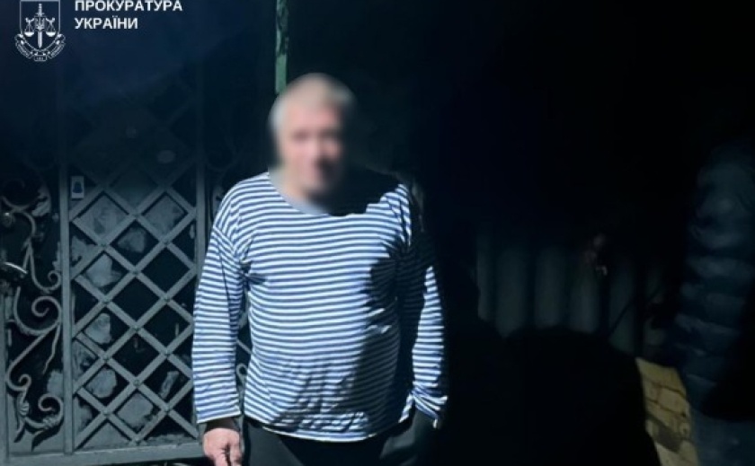 У Запоріжжі затримали чоловіка, який напав на адміністратора закладу відпочинку