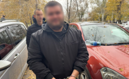 На Запоріжжі сільський голова привласнив понад 1,5 мільйона гривень та намагався втекти за кордон: подробиці