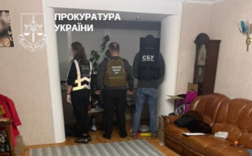 У Запоріжжі ліквідовано схему, через яку військові незаконно залишали місця служби та виїжджали за межі України