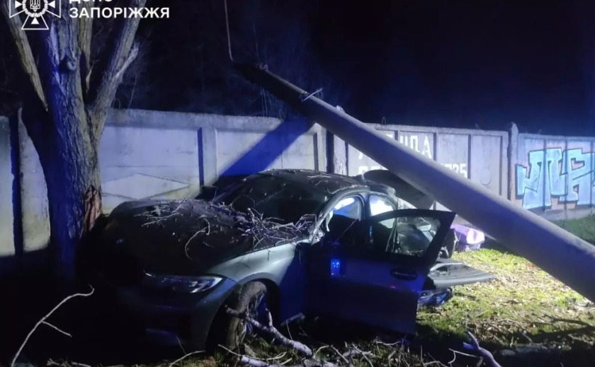 У Запоріжжі внаслідок ДТП загинуло двоє людей ще двоє травмовані