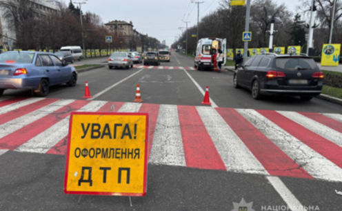 У Запоріжжі в результаті аварій є загиблий та постраждала: слідчі відкрили кримінальні провадження