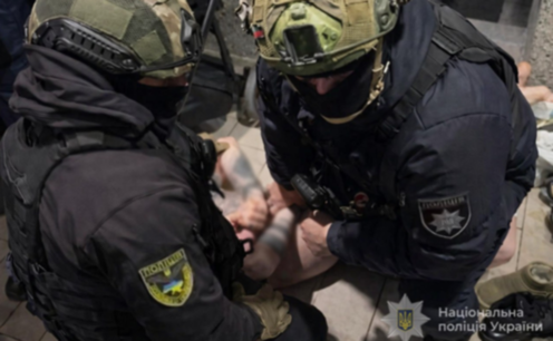 Завдав ножових поранень двом громадянам: у Запоріжжі затримали зловмисника