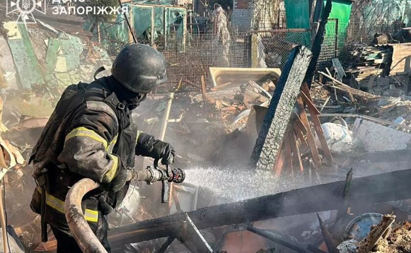 У Запоріжжі внаслідок повторного обстрілу дві жінки отримали травми