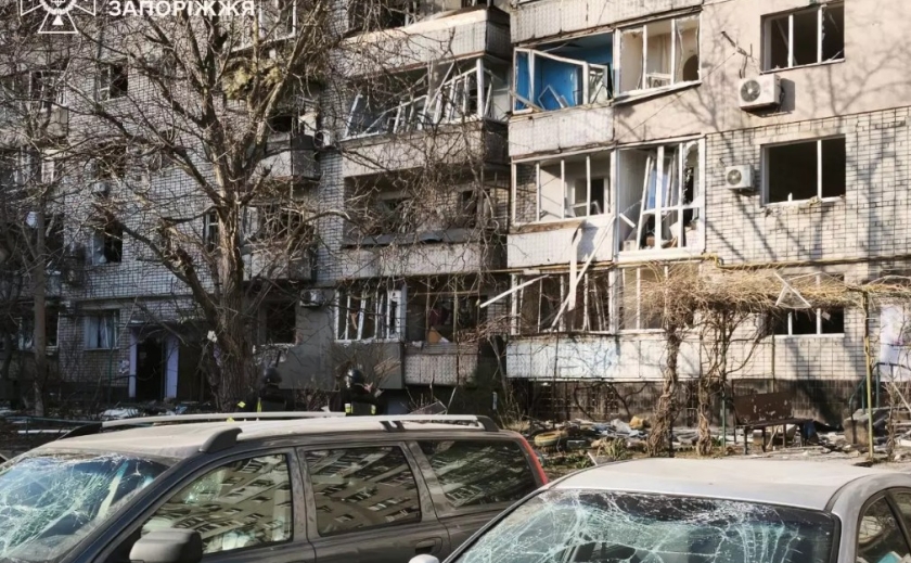 У Запоріжжі кількість травмованих внаслідок російських авіаударів зросла до 21 особи, 2 людей врятовано