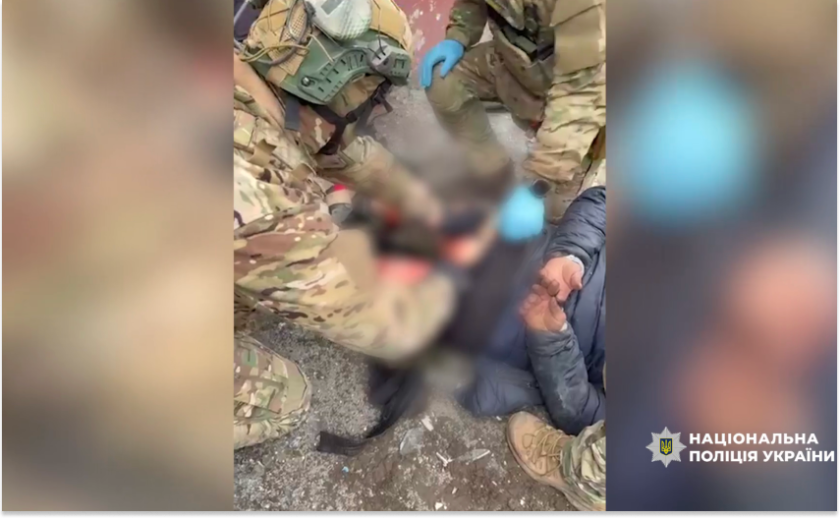 У Запоріжжі 47-річний військовий підірвав гранату біля житлового будинку: поліція з’ясовує обставини