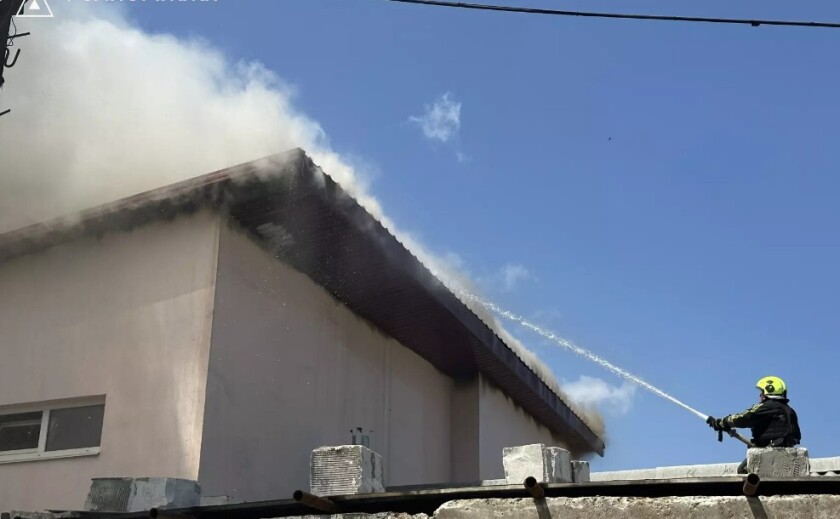 Запоріжжя: рятувальники ліквідували пожежу у майстерні