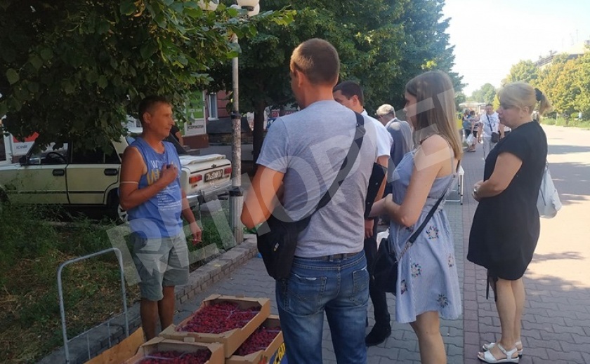 Запорожская власть вновь поборолась со стихийщиками