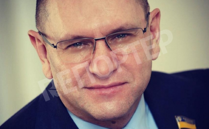Запорожский нардеп требует простить Батьку